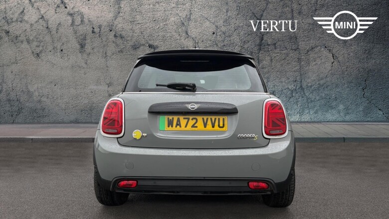 MINI Hatchback 135kW Cooper S Level 2 33kWh 3dr Auto Electric Hatchback